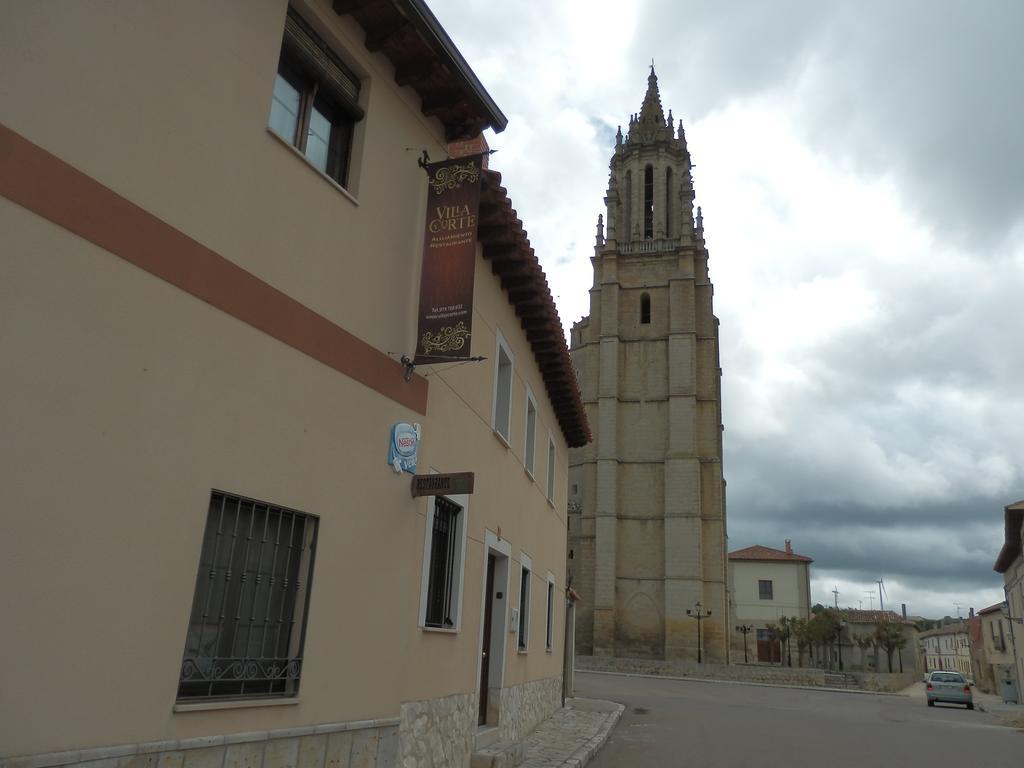 Hotel Rural Villa y Corte, Alojamientos Turísticos Ampudia Exterior foto